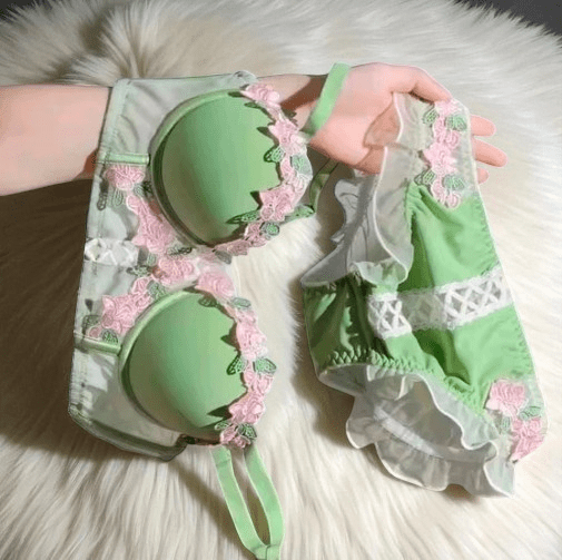 Elaveia Blossom Lace Bra & Panty Set Elegant Floral Lingerie - Elaveia