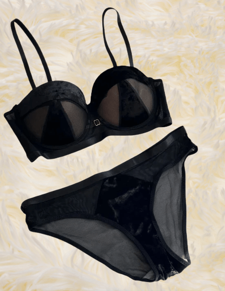 Elaveia Pure Velvet Bra & Panty Set Wired Push Up with Adjustable Straps - Elaveia